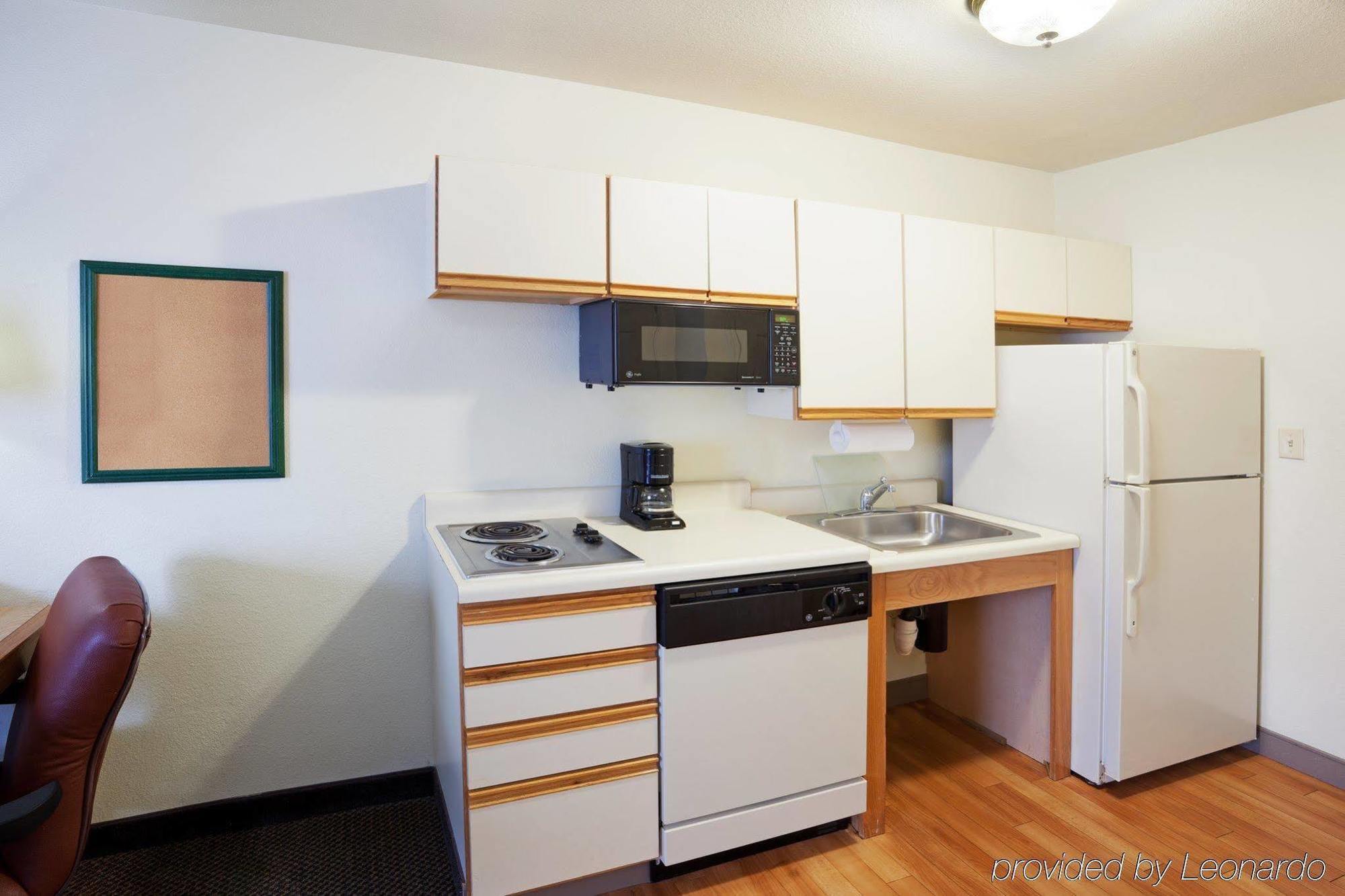 Sonesta Simply Suites San Antonio Northwest - Medical Center Quarto foto